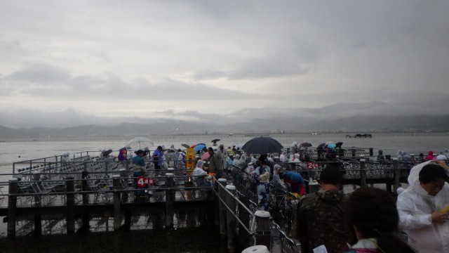 諏訪湖の花火大会!!ポンコツ現れる(゚ε゚*)。 諏訪湖の花火大会!!ポンコツ現れる(゚ε゚*)。