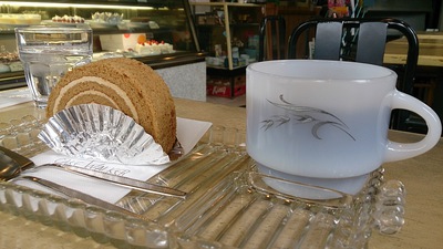 モカロールケーキセット
