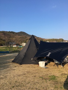 (44) ワンポールって設営楽なの？【オートキャンプ場浦島】
